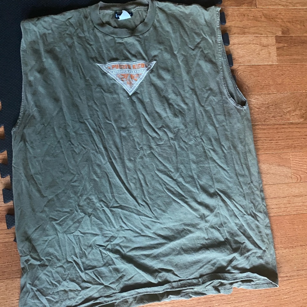 5th & Ocean Olive Green Sleeveless Puerto Rico Tank top